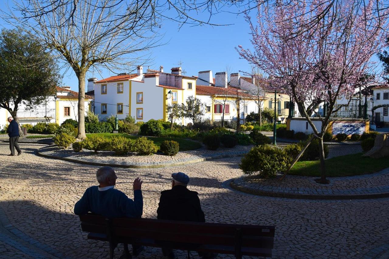 Casinha Da Povoa -Turismo Aldeia Villa กัสเตโลเจวีด ภายนอก รูปภาพ